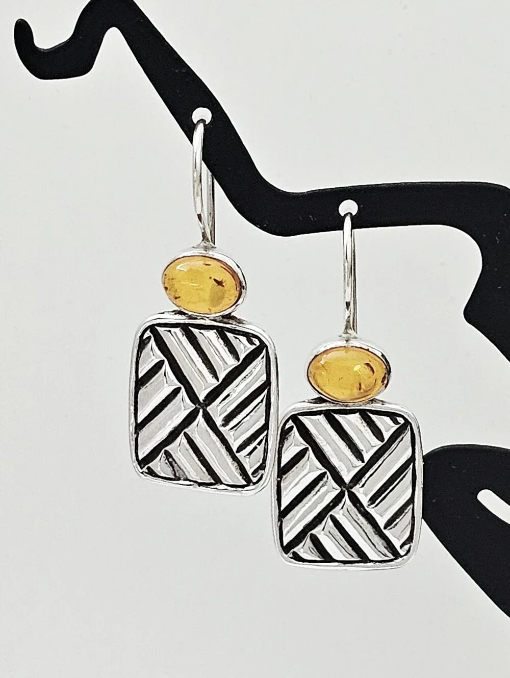 Silpada Rare Sterling Silver Amber Cabochon Rectangular Chevron Earrings W1451